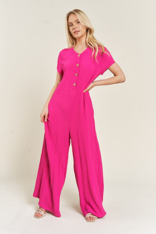 TEXTURED SHORT SLEEVE JUMPSUIT